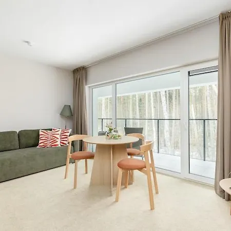 Apartment Close To The Beach, With Pool * Lukecin