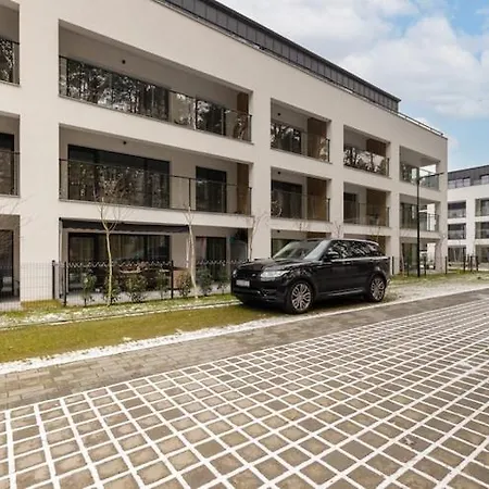 Apartment Close To The Beach, With Pool Apartment Lukecin