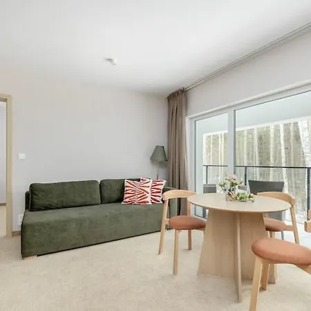 Apartment Apartment Close To The Beach, With Pool Lukecin